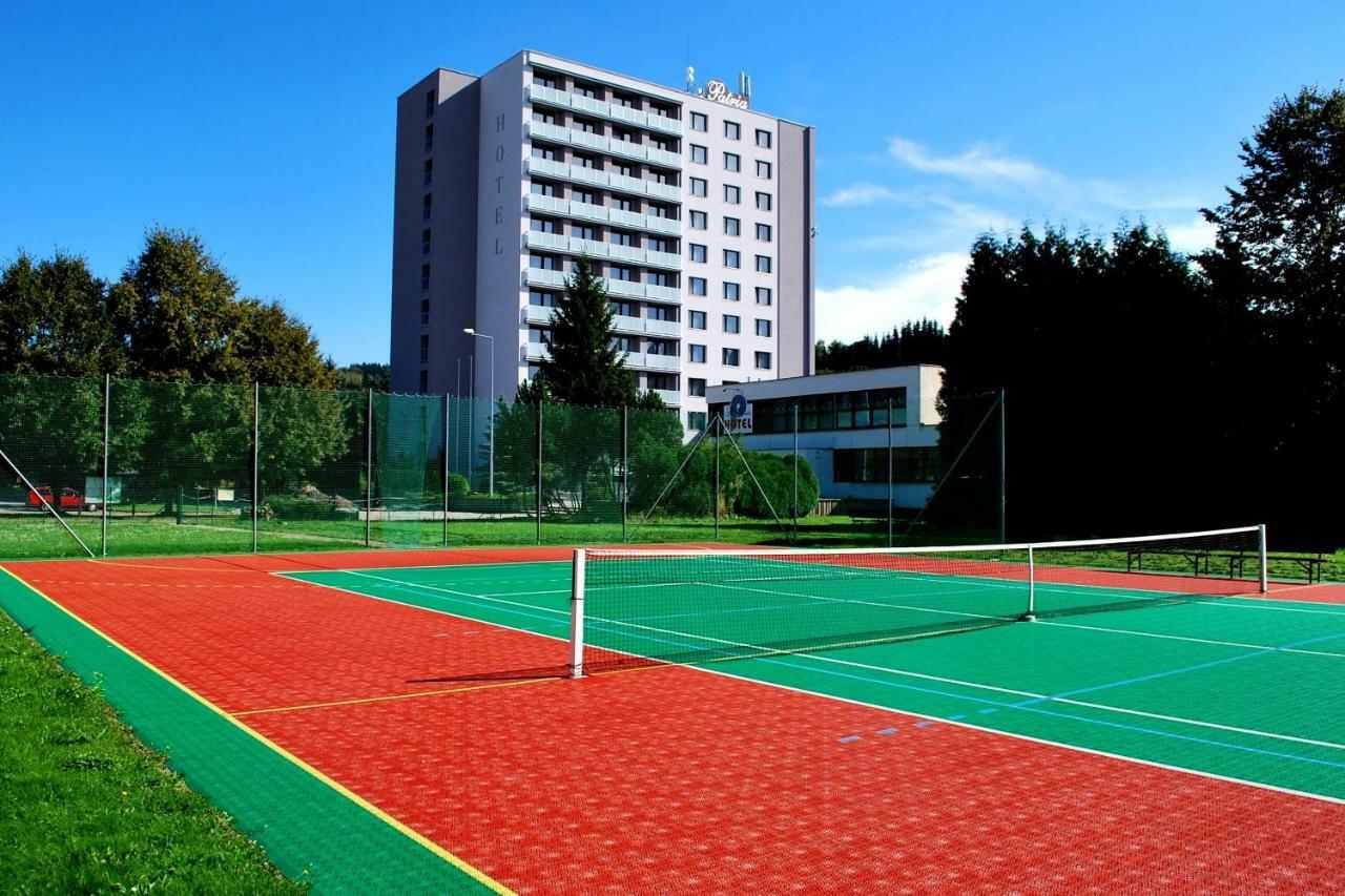 Patria Hotel Trutnov Exteriör bild